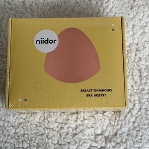 NWT niidor Tan Self-Adhesive Bra Inserts Breast Enhancers